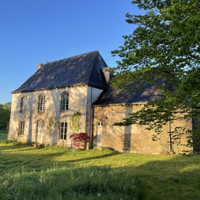 L'aile Est au soleil levant